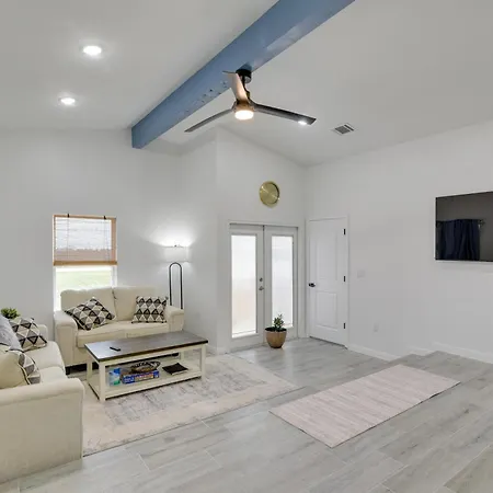 3 Mi To Bolivar Beach Quiet Condo With Balcony